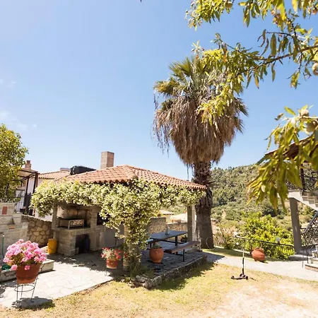 Apartament Fotini's House *