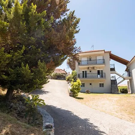 Apartment Fotini's House *